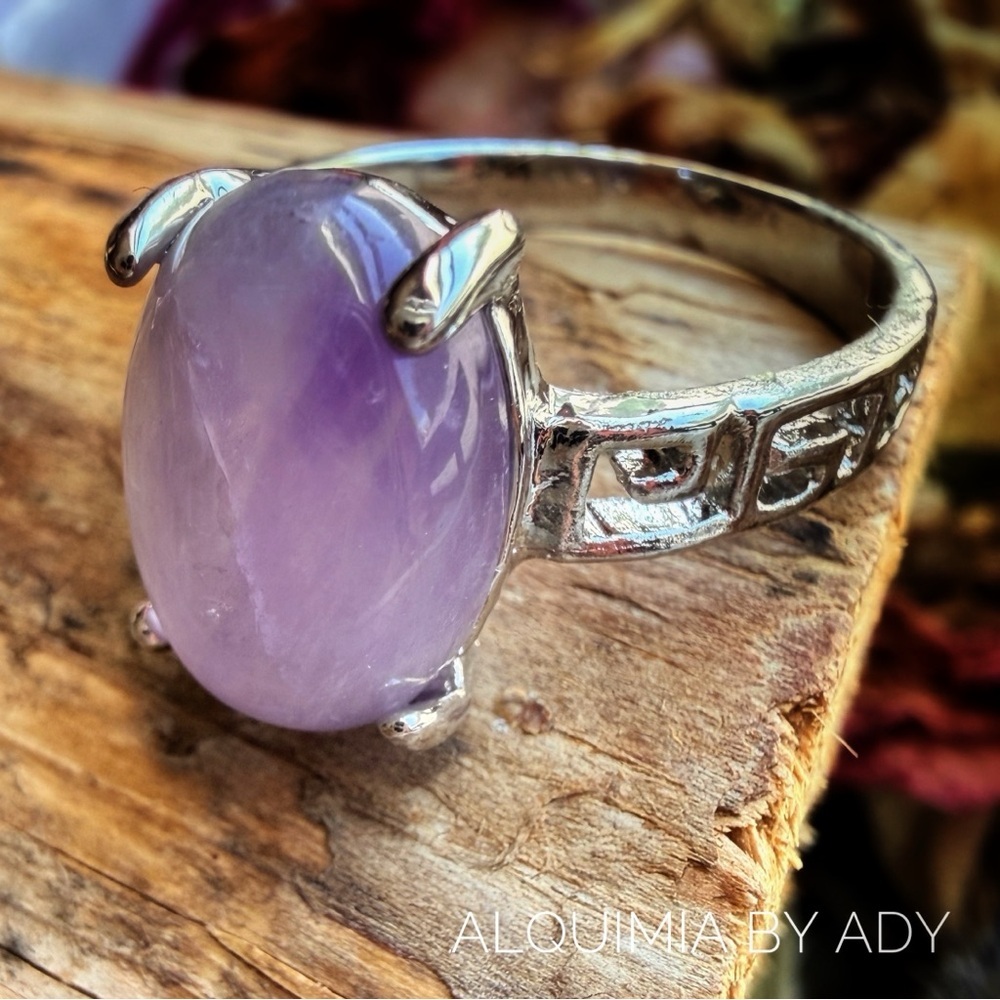 Alquimia Silver Ring with Lavender Gem